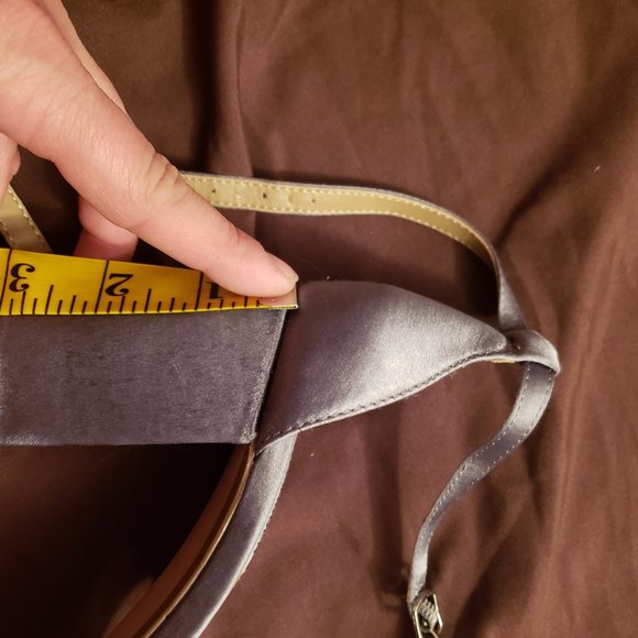 Steve Madden silky block heel dress shoe high heel - Picture 8 of 8